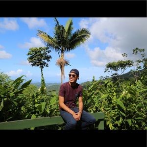 Meet your Posher, Kyle